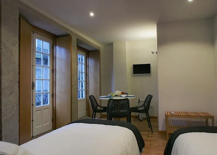 Belomont6 Apartments